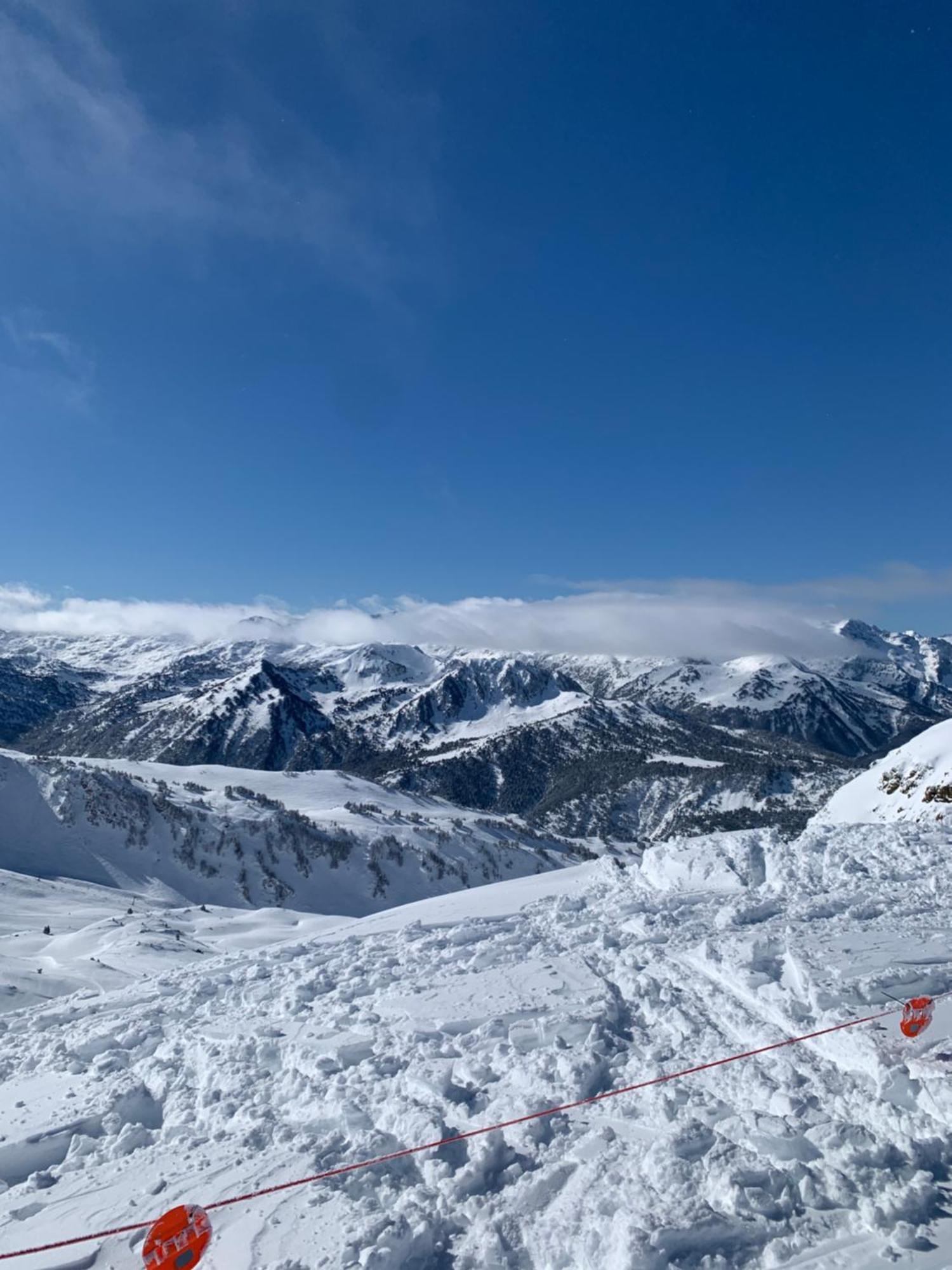Appartement Au Pied Des Telecabines Res La Soulan Bagneres-de-Luchon Luaran gambar