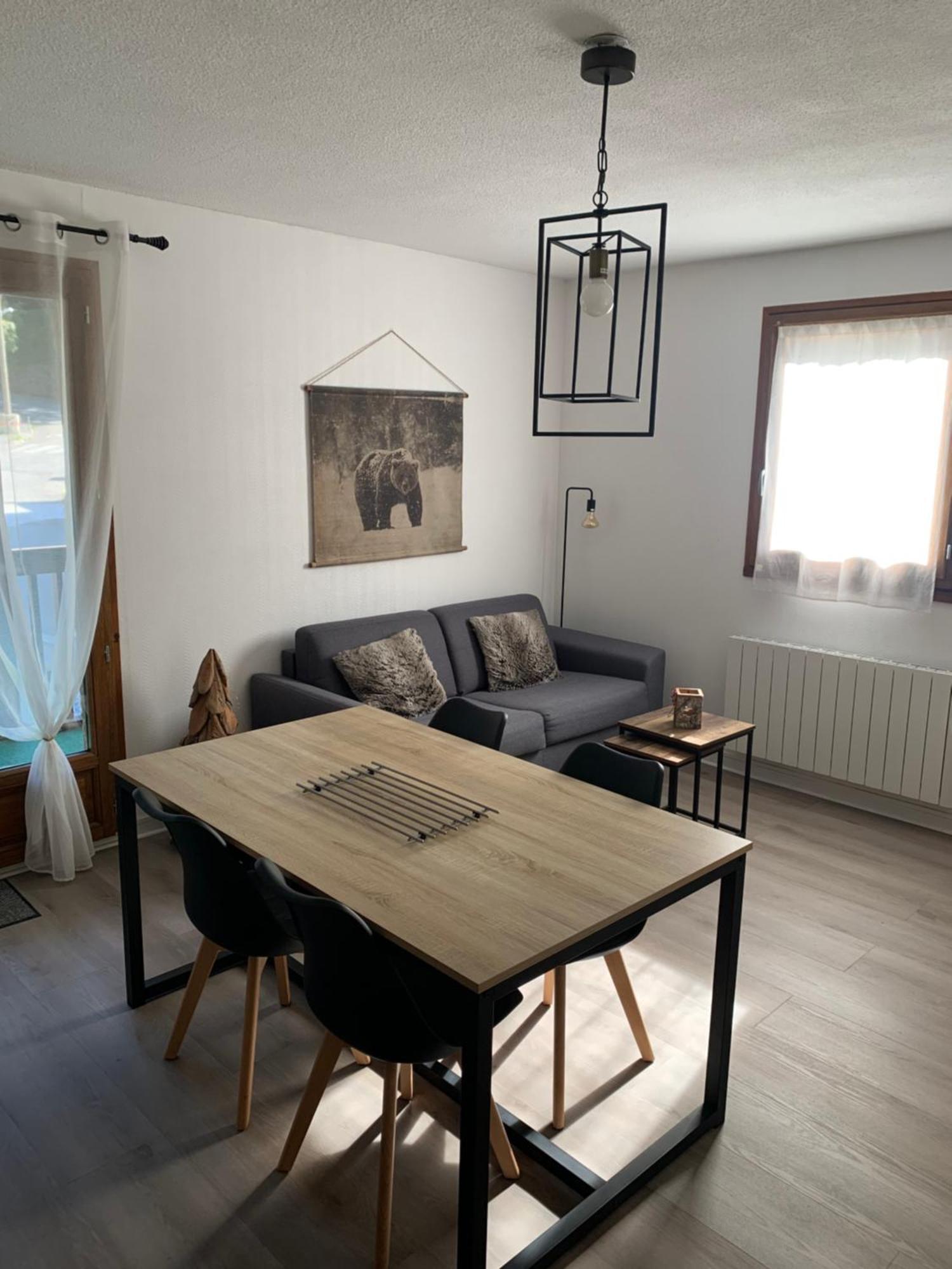 Appartement Au Pied Des Telecabines Res La Soulan Bagneres-de-Luchon Luaran gambar
